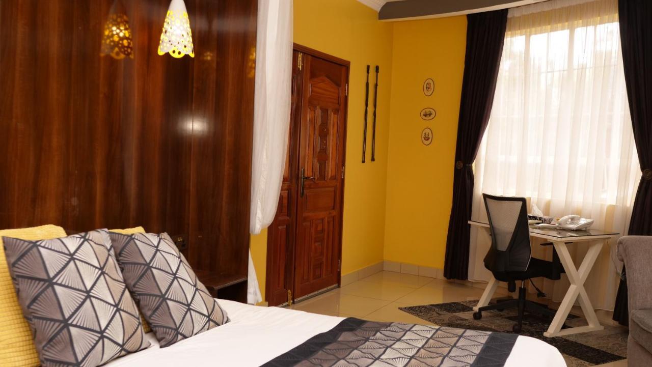 Отель The Clarice House Кисуму Экстерьер фото