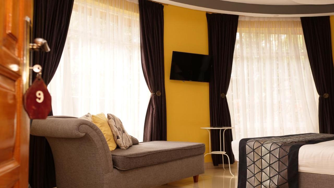 Отель The Clarice House Кисуму Экстерьер фото