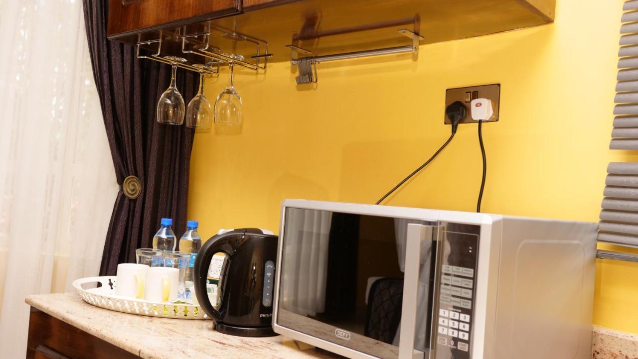 Отель The Clarice House Кисуму Экстерьер фото