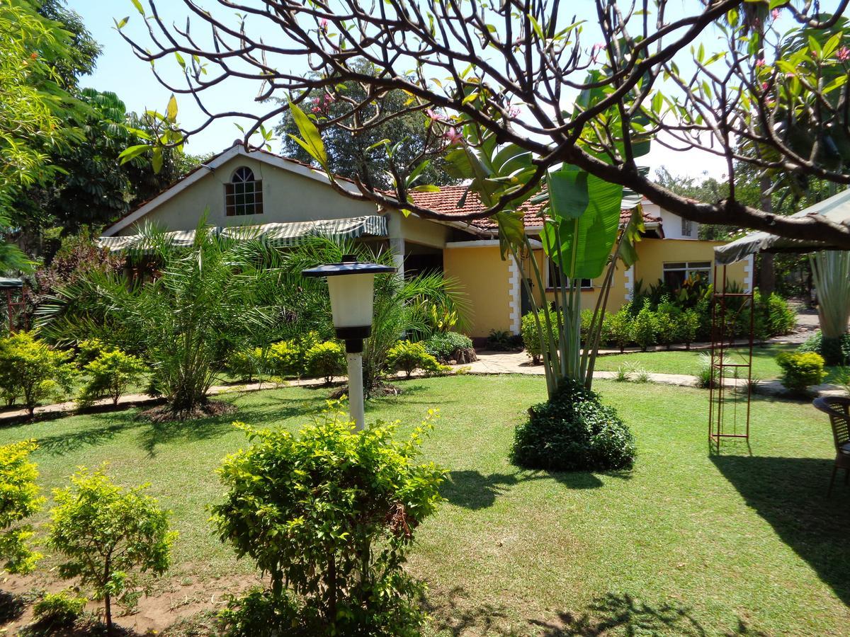 Отель The Clarice House Кисуму Экстерьер фото