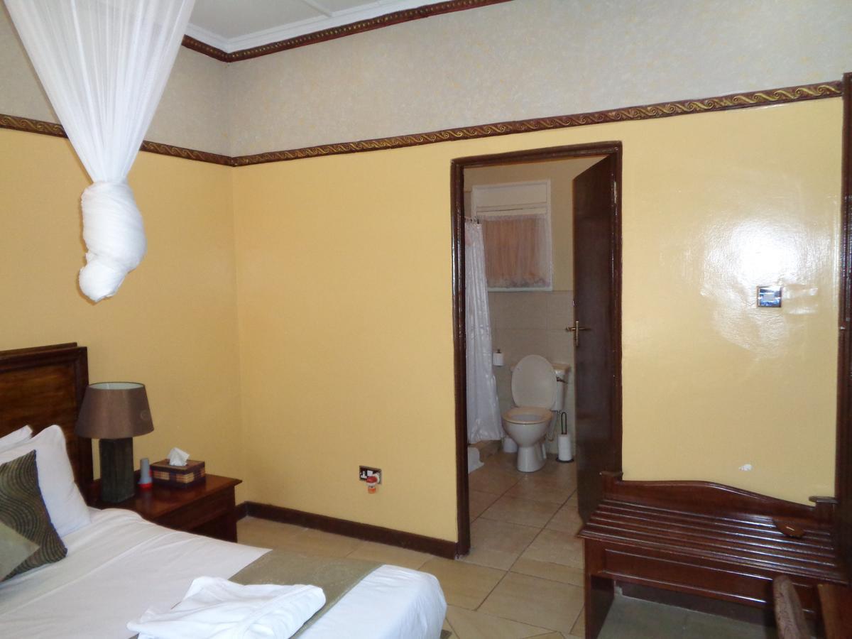 Отель The Clarice House Кисуму Экстерьер фото